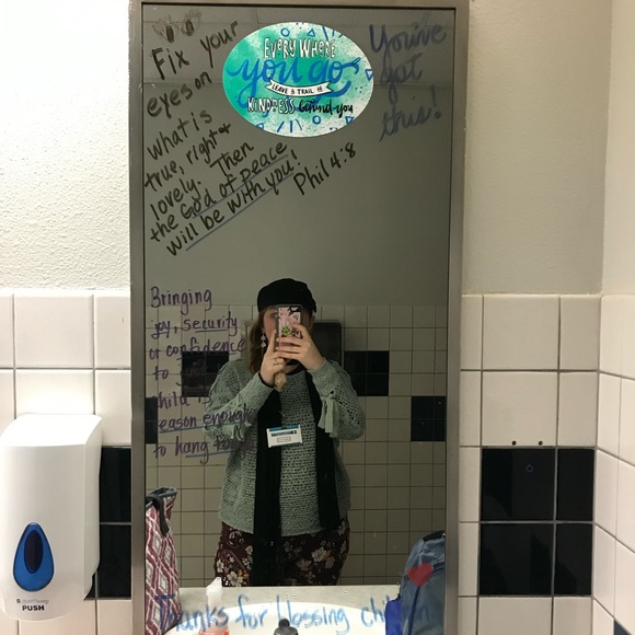 Meet your Posher, Chelea - Picture 6 of 6